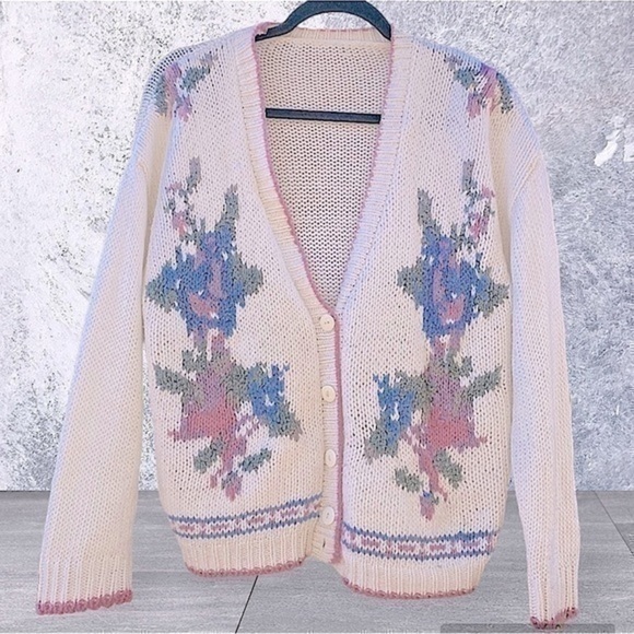 Vintage Sweaters - Vintage Hand Embroidered Knit Grandma Core Floral Cardigan Sweater​